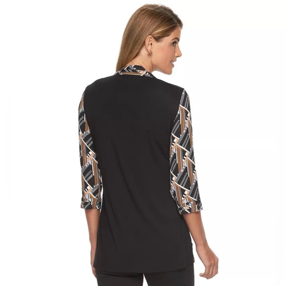 Dana Buchman  Women Size L Mixed Media Top for office or casual outing - Picture 2 of 15